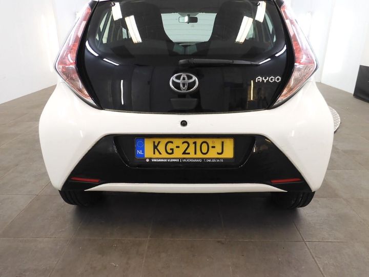 Photo 25 VIN: JTDKGNEC70N194744 - TOYOTA AYGO 