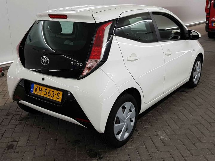 Photo 4 VIN: JTDKGNEC70N204625 - TOYOTA AYGO 