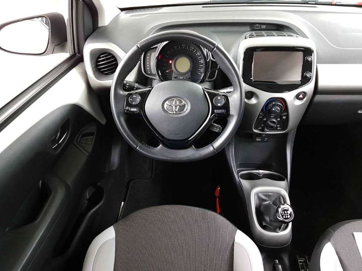 Photo 7 VIN: JTDKGNEC70N204625 - TOYOTA AYGO 