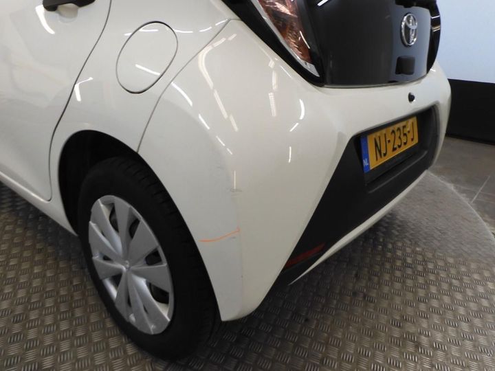 Photo 18 VIN: JTDKGNEC70N225166 - TOYOTA AYGO 