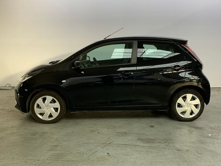 Photo 9 VIN: JTDKGNEC70N238578 - TOYOTA AYGO 