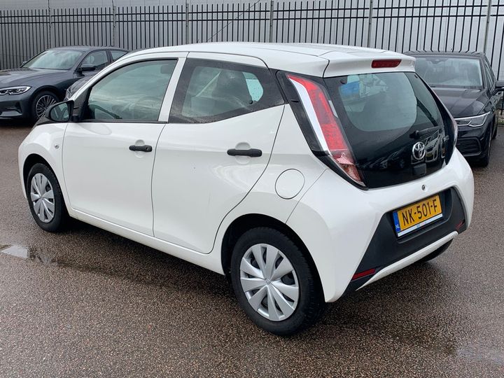 Photo 2 VIN: JTDKGNEC70N242548 - TOYOTA AYGO 