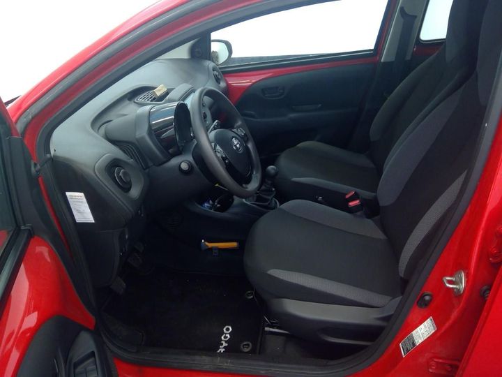 Photo 5 VIN: JTDKGNEC70N282869 - TOYOTA AYGO 