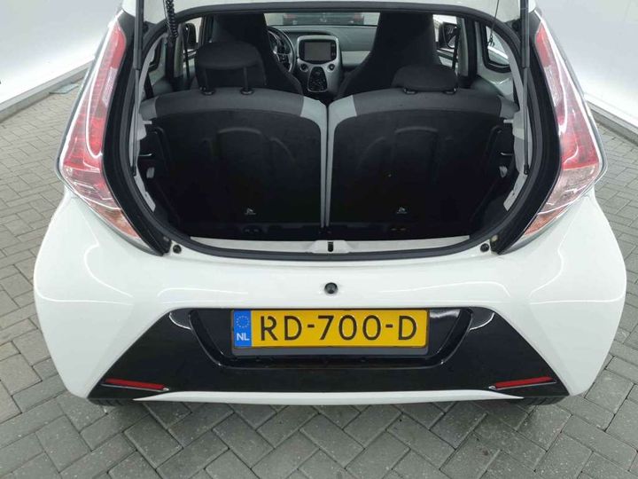 Photo 6 VIN: JTDKGNEC70N287084 - TOYOTA AYGO 