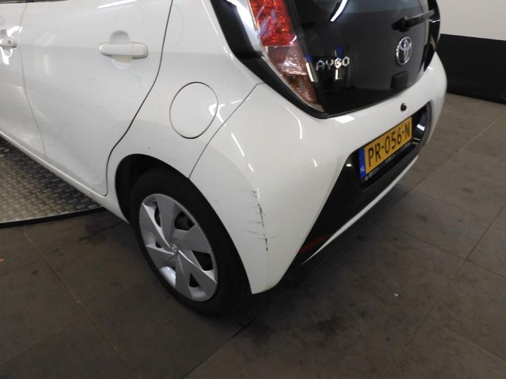 Photo 35 VIN: JTDKGNEC70N289577 - TOYOTA AYGO 