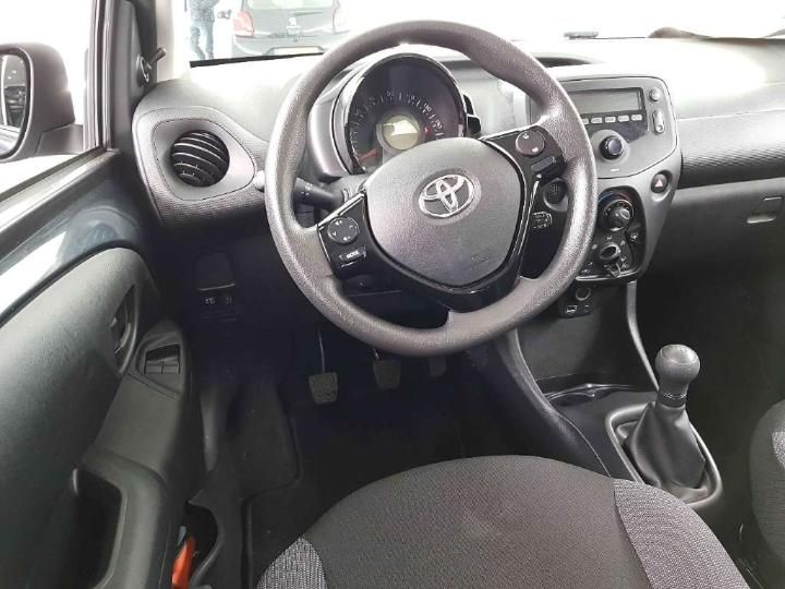 Photo 7 VIN: JTDKGNEC70N292429 - TOYOTA AYGO 