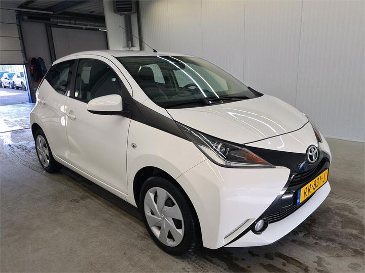 Photo 2 VIN: JTDKGNEC70N298277 - TOYOTA AYGO 