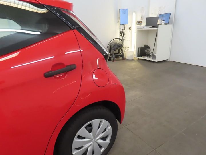 Photo 18 VIN: JTDKGNEC70N312632 - TOYOTA AYGO 