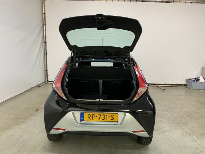 Photo 10 VIN: JTDKGNEC70N317331 - TOYOTA AYGO 