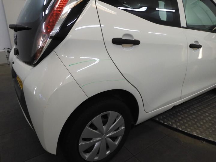 Photo 17 VIN: JTDKGNEC70N327809 - TOYOTA AYGO 