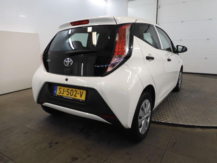 Photo 2 VIN: JTDKGNEC70N331486 - TOYOTA AYGO 