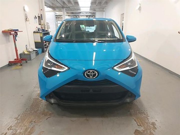 Photo 5 VIN: JTDKGNEC70N452633 - TOYOTA AYGO - 2018 