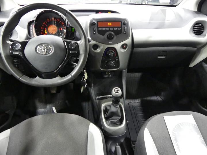 Photo 7 VIN: JTDKGNEC80N065900 - TOYOTA AYGO - 2014 