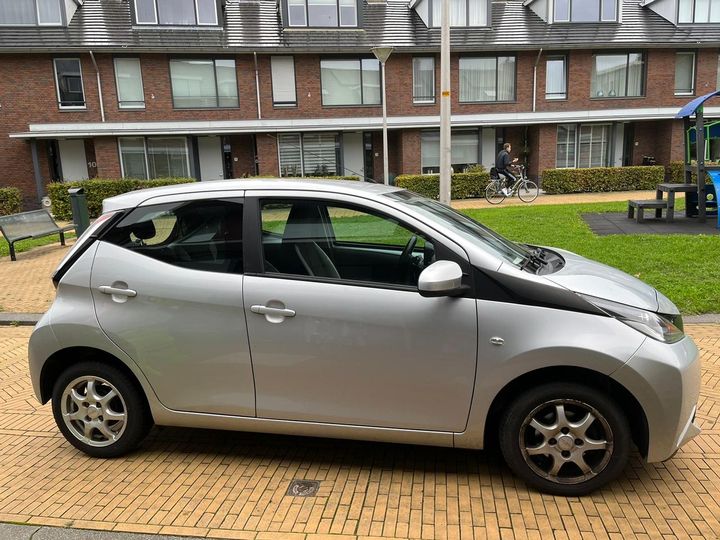 Photo 2 VIN: JTDKGNEC80N211549 - TOYOTA AYGO 