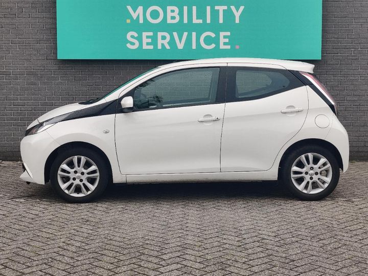 Photo 2 VIN: JTDKGNEC80N216007 - TOYOTA AYGO 