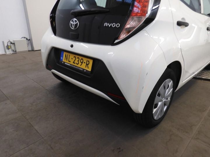 Photo 12 VIN: JTDKGNEC80N229808 - TOYOTA AYGO 