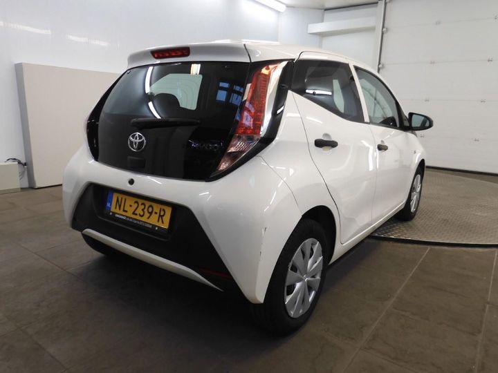 Photo 2 VIN: JTDKGNEC80N229808 - TOYOTA AYGO 