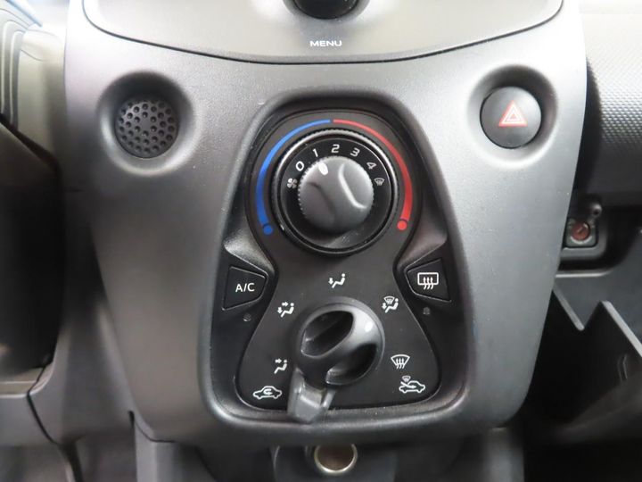 Photo 11 VIN: JTDKGNEC80N251954 - TOYOTA AYGO 