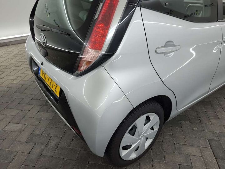 Photo 26 VIN: JTDKGNEC80N280905 - TOYOTA AYGO 