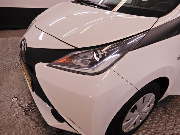 Photo 13 VIN: JTDKGNEC80N284789 - TOYOTA AYGO 