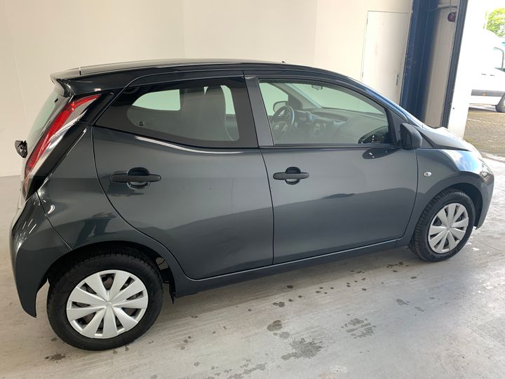 Photo 11 VIN: JTDKGNEC80N293637 - TOYOTA AYGO, 