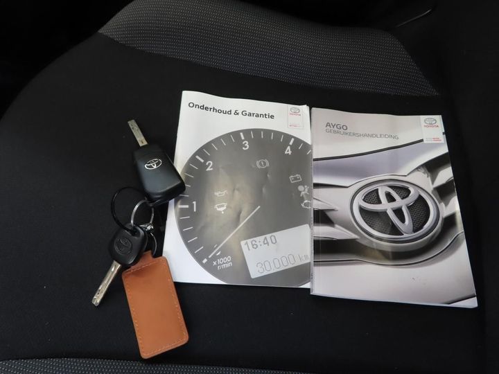 Photo 10 VIN: JTDKGNEC80N297350 - TOYOTA AYGO 