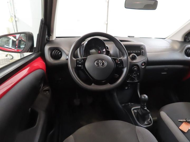 Photo 3 VIN: JTDKGNEC80N297350 - TOYOTA AYGO 