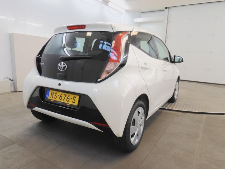 Photo 2 VIN: JTDKGNEC80N302501 - TOYOTA AYGO 