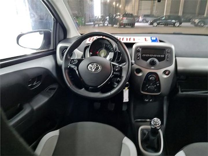 Photo 8 VIN: JTDKGNEC80N353562 - TOYOTA AYGO - 2014 