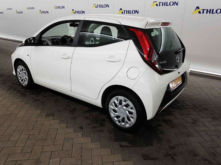 Photo 3 VIN: JTDKGNEC80N504108 - TOYOTA AYGO 