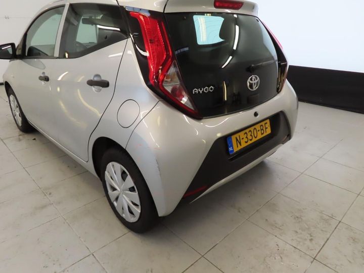 Photo 12 VIN: JTDKGNEC80N638603 - TOYOTA AYGO 