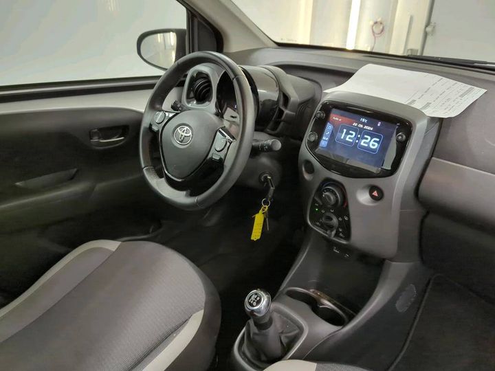 Photo 7 VIN: JTDKGNEC80N672072 - TOYOTA AYGO 