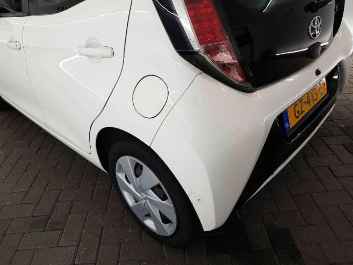 Photo 19 VIN: JTDKGNEC90N076548 - TOYOTA AYGO 