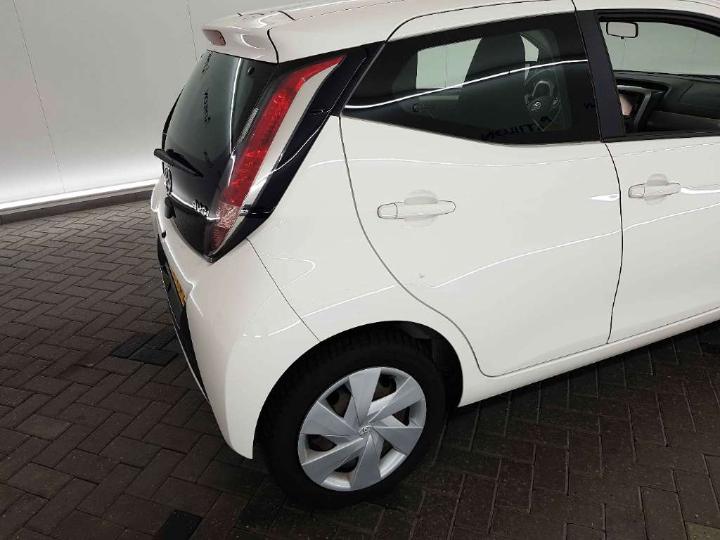 Photo 20 VIN: JTDKGNEC90N076548 - TOYOTA AYGO 