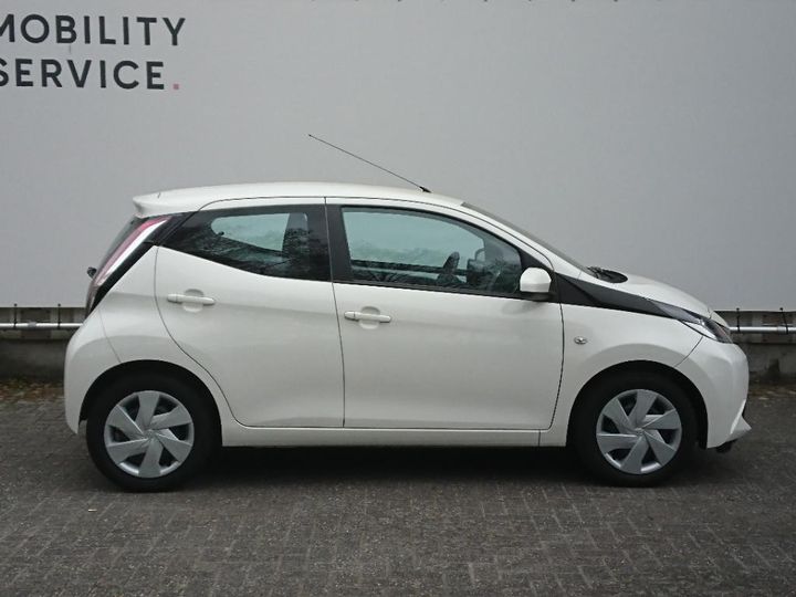 Photo 4 VIN: JTDKGNEC90N165715 - TOYOTA AYGO 