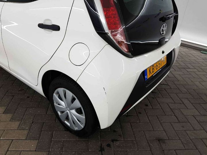 Photo 18 VIN: JTDKGNEC90N187570 - TOYOTA AYGO 