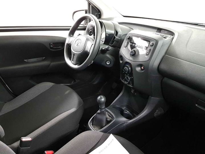 Photo 5 VIN: JTDKGNEC90N187570 - TOYOTA AYGO 