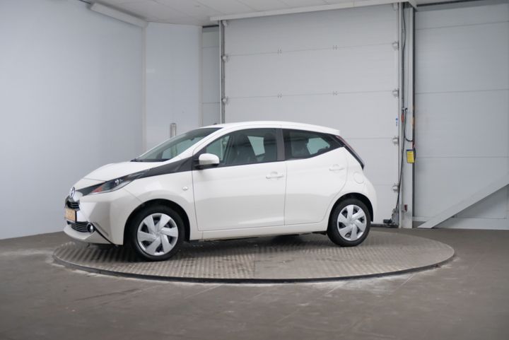 Photo 0 VIN: JTDKGNEC90N227212 - TOYOTA AYGO 