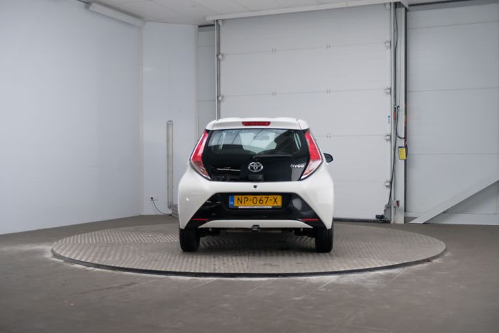 Photo 4 VIN: JTDKGNEC90N227212 - TOYOTA AYGO 