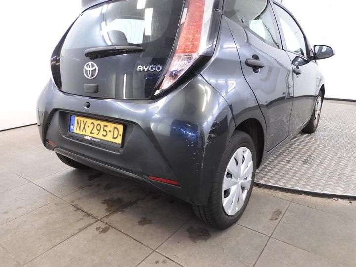 Photo 31 VIN: JTDKGNEC90N256287 - TOYOTA AYGO 