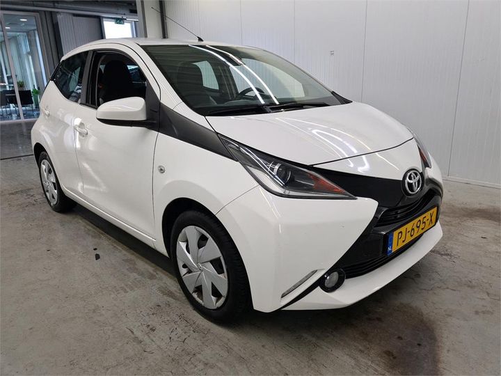 Photo 2 VIN: JTDKGNEC90N280248 - TOYOTA AYGO 