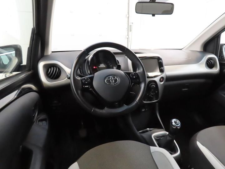 Photo 6 VIN: JTDKGNEC90N281612 - TOYOTA AYGO 