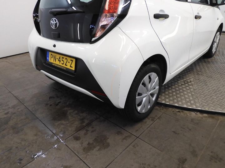 Photo 24 VIN: JTDKGNEC90N284316 - TOYOTA AYGO 