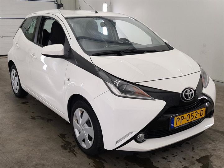 Photo 18 VIN: JTDKGNEC90N286289 - TOYOTA AYGO 