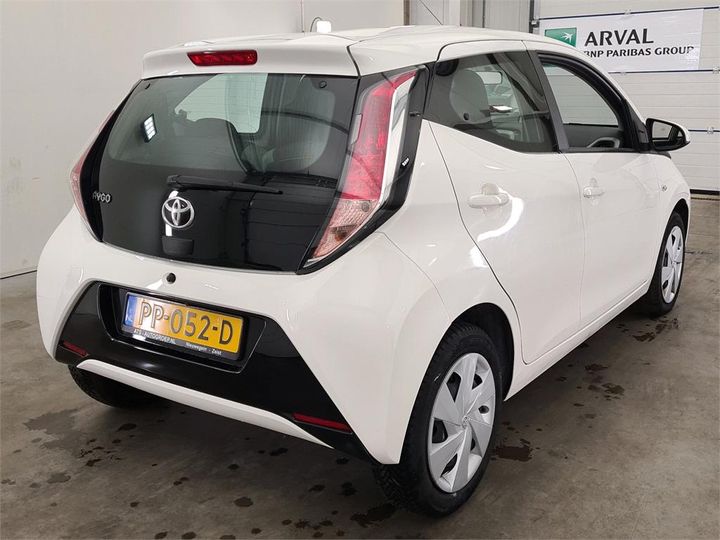 Photo 2 VIN: JTDKGNEC90N286289 - TOYOTA AYGO 