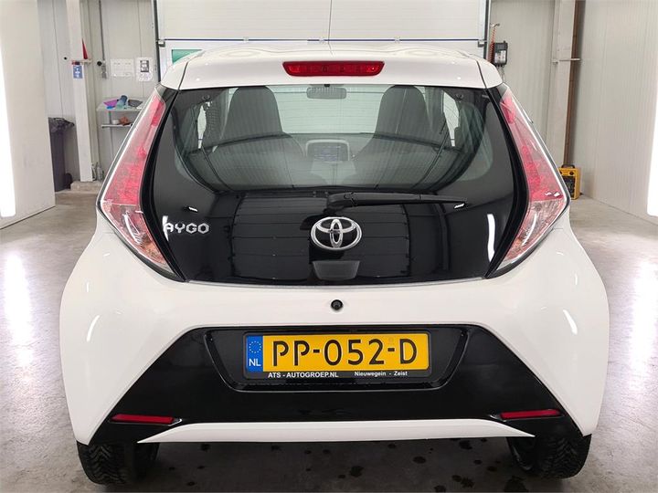 Photo 9 VIN: JTDKGNEC90N286289 - TOYOTA AYGO 