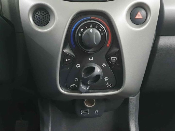 Photo 9 VIN: JTDKGNEC90N308095 - TOYOTA AYGO 