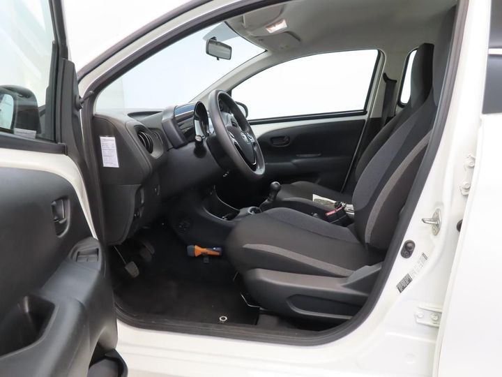 Photo 5 VIN: JTDKGNEC90N326774 - TOYOTA AYGO 