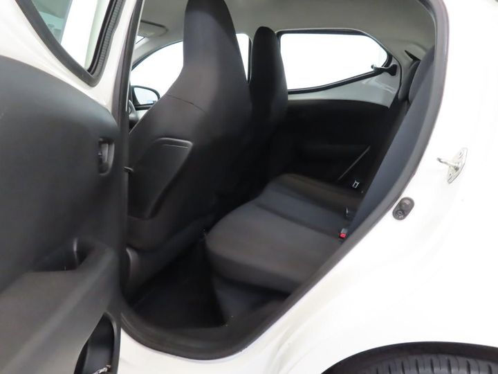 Photo 6 VIN: JTDKGNEC90N328721 - TOYOTA AYGO 