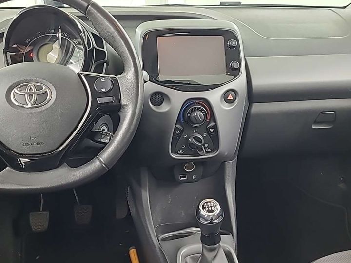 Photo 9 VIN: JTDKGNEC90N377028 - TOYOTA AYGO 